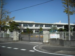 高根小学校　約3100m