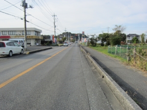 南西　接道　西北（駅）方向