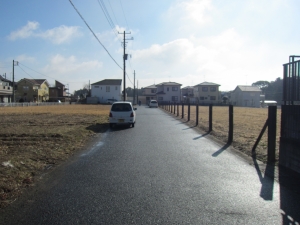 南　接道　東方向