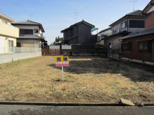 接道より　東方向を見る