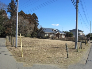 南西角より　東北方向を見る