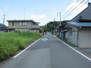 南　接道　東方向