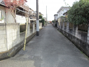 南　接道　東方向