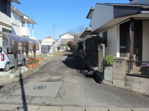 西　道路　北方向