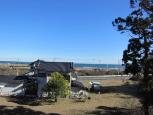 釣ヶ崎海岸方向を見る