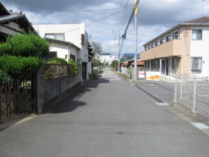 東側　接道　北方向