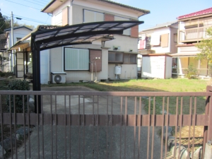 敷地　東側　カーポート